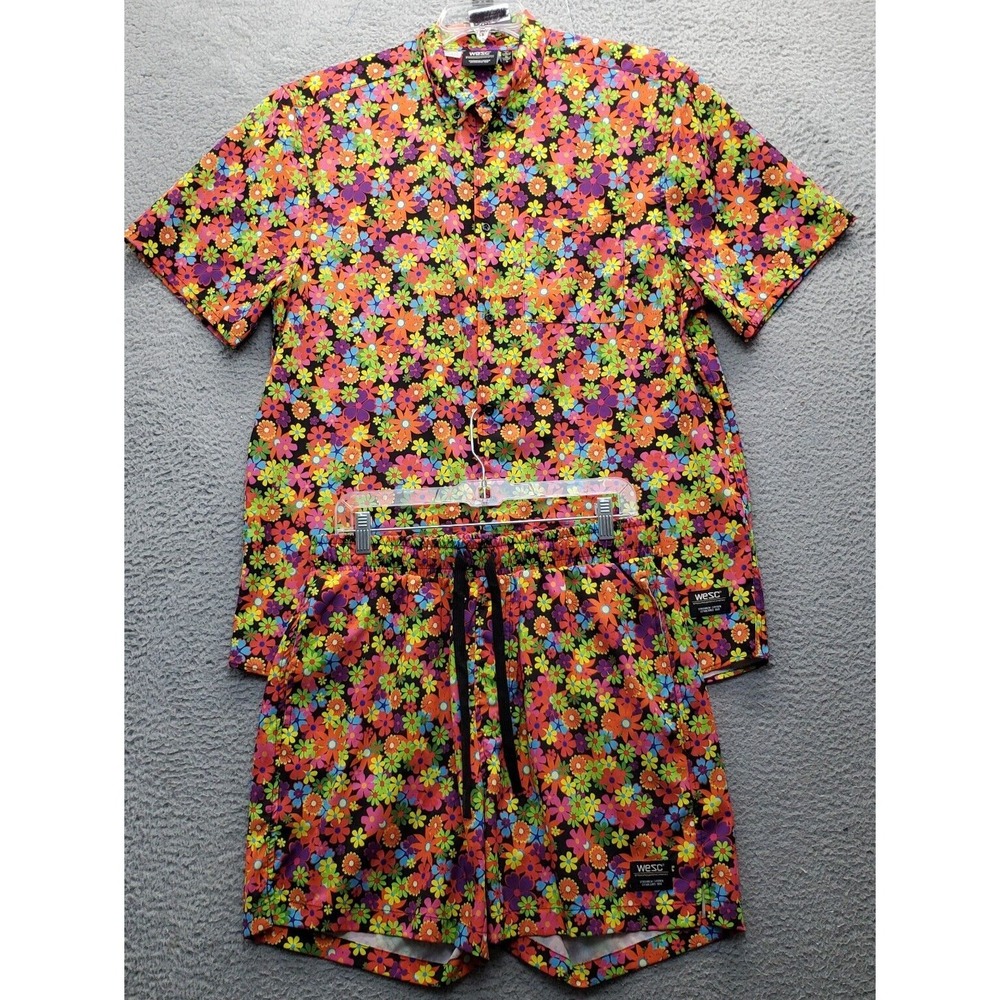 WeSC 2 Piece Pajama Set Unisex Large‎ Multi Oden Flower Child AOP Short Sleeve